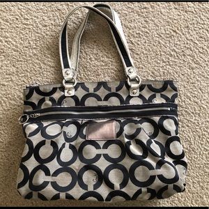 Coach Poppy Op Art Glam Tote.
